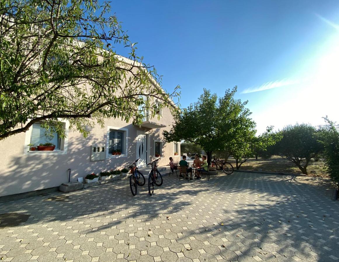 Villa Bubica- Cozy Holiday Home In Rural Area With Pool Stankovci  Εξωτερικό φωτογραφία